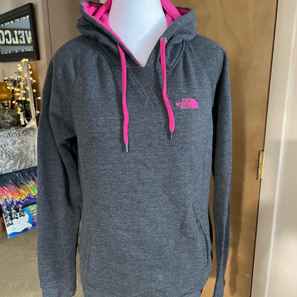The North Face Women's Charcoal and Pink Pullover